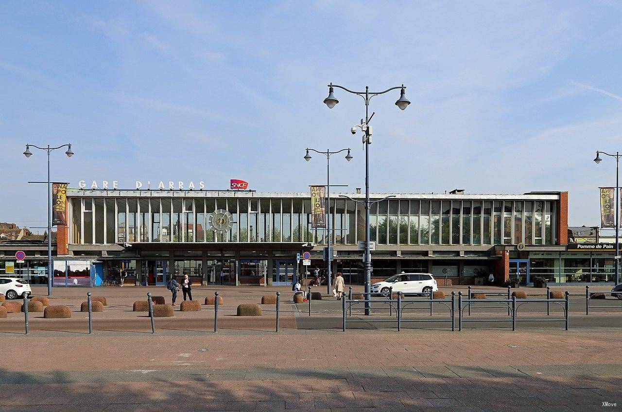 station building photo