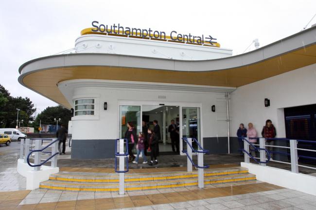 Southampton_central_outside
