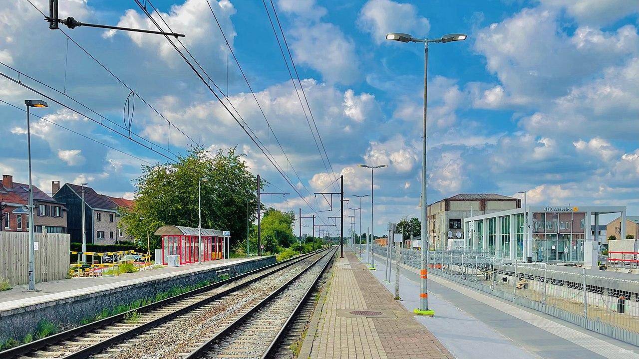 station interior photo