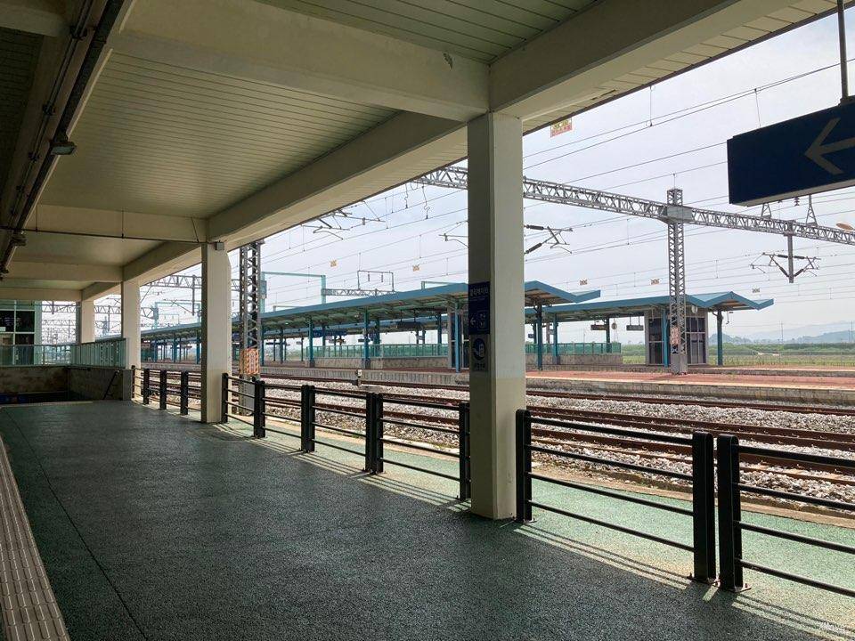 station interior photo