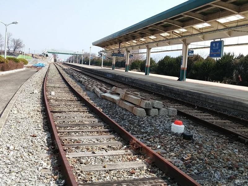 station interior photo