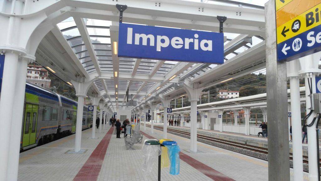 station interior photo