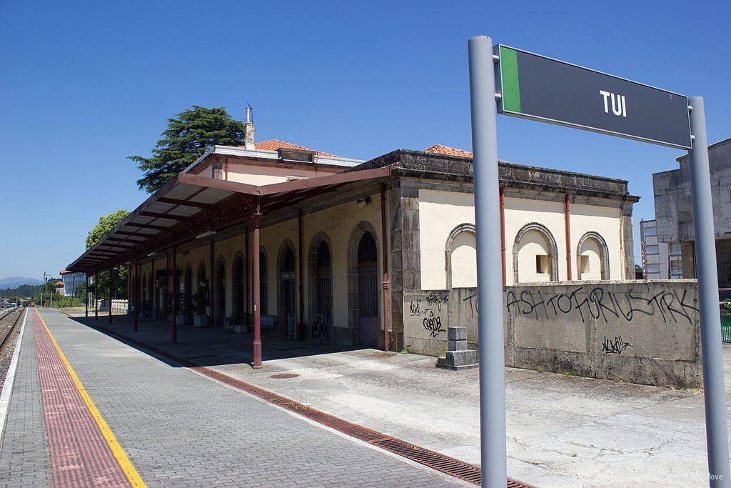 station interior photo