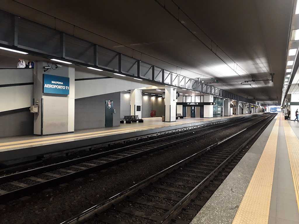 Malpensa_aeroporto_t1_ _binari