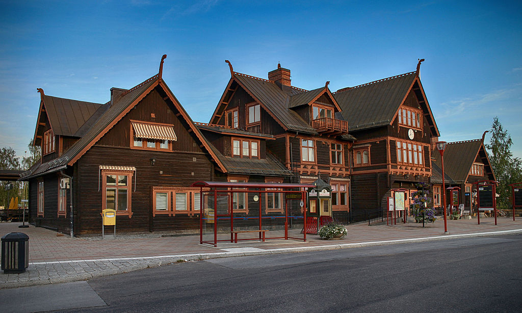 Boden_centralstation_front