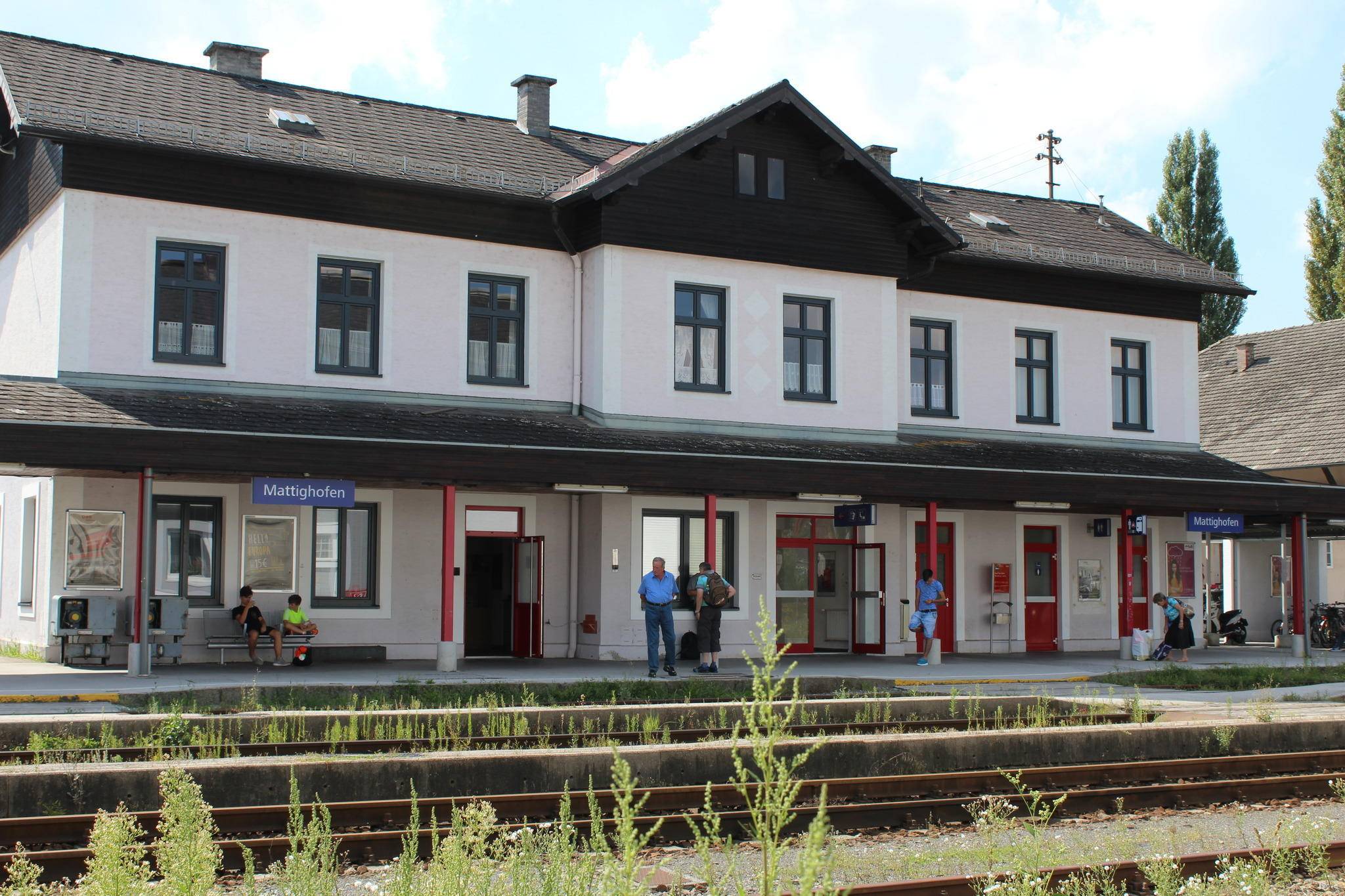 station building photo