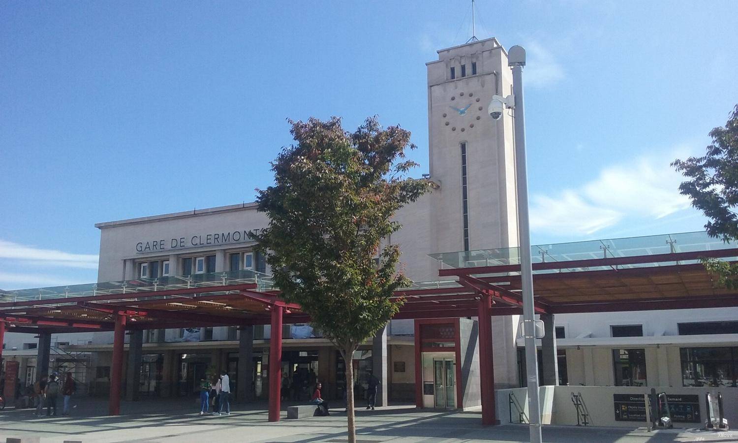 station building photo