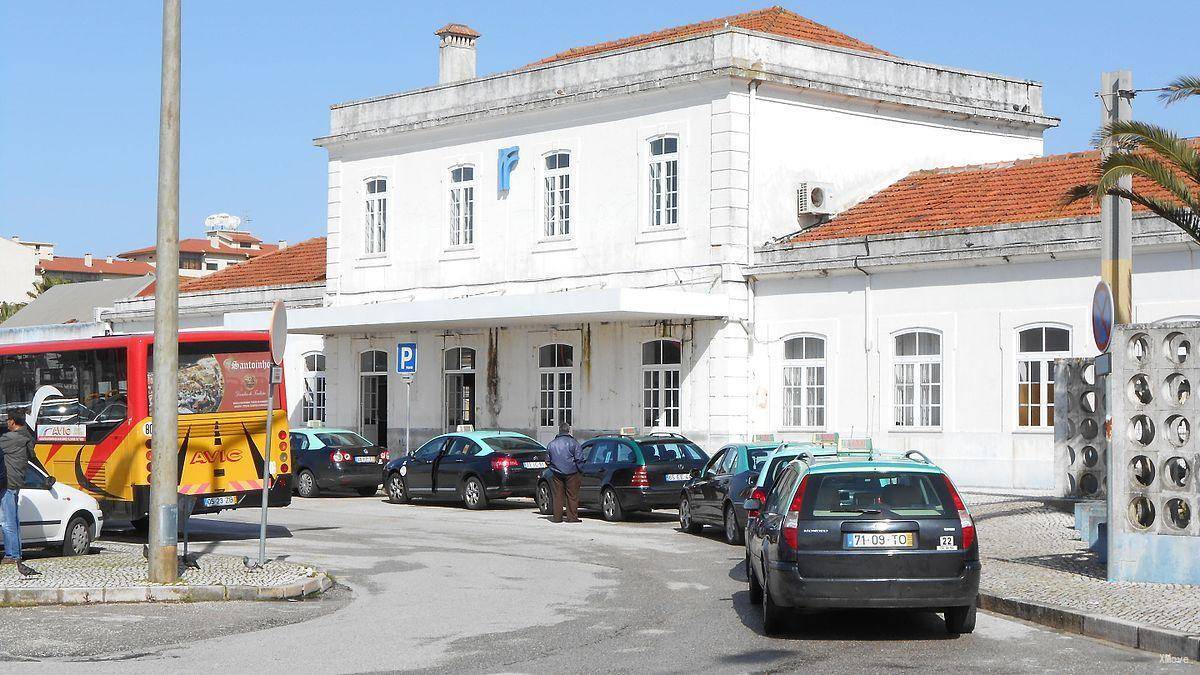 station building photo