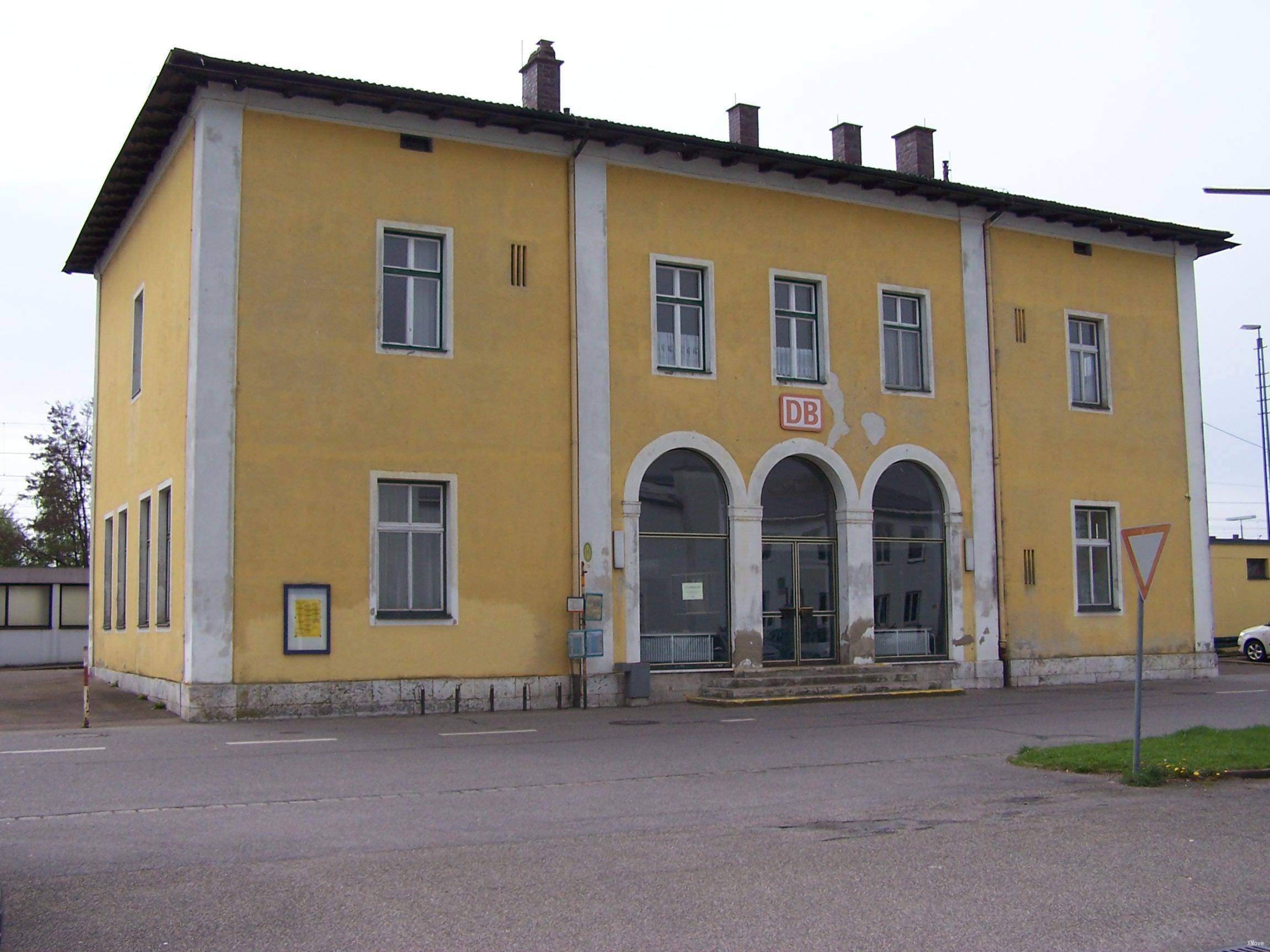 station building photo