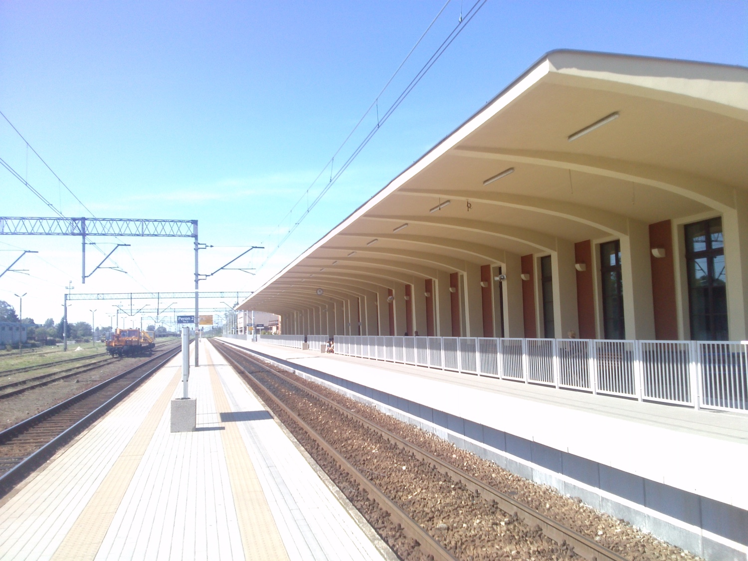 Kalisz_station_platform_1