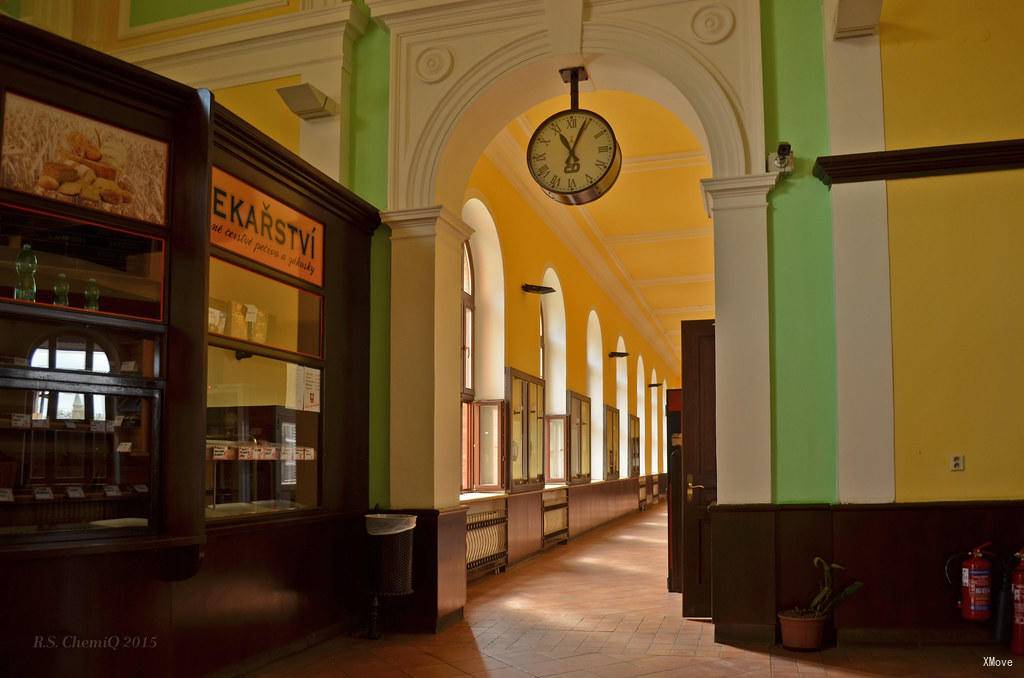 station interior photo