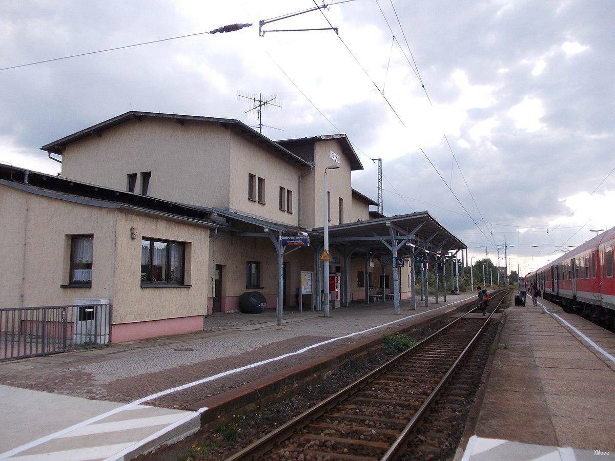 station interior photo