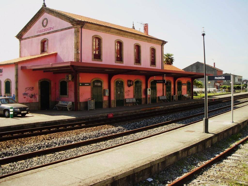 station interior photo