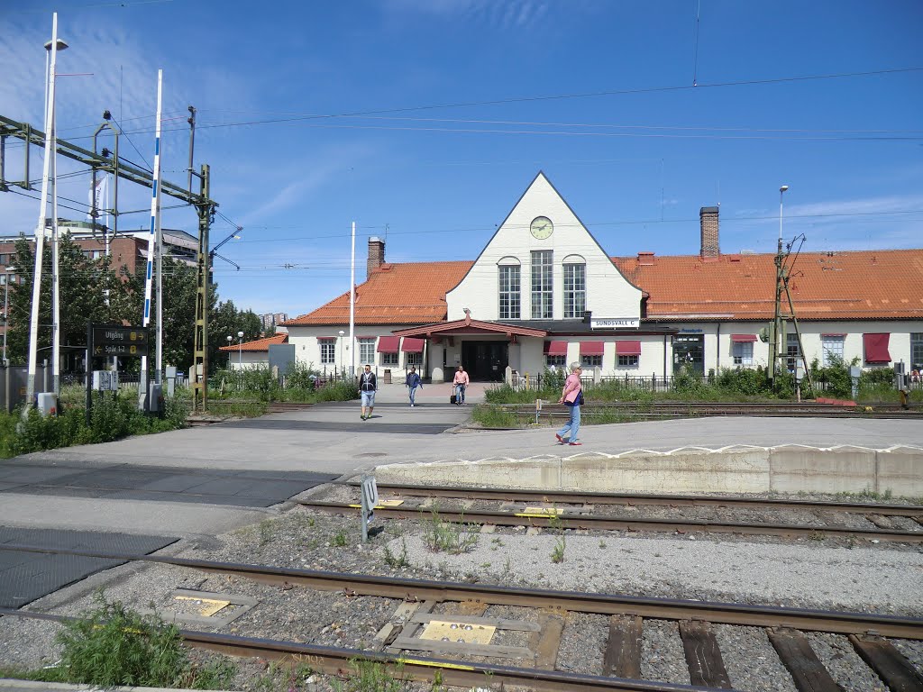 Sundsvall_centralstation_building