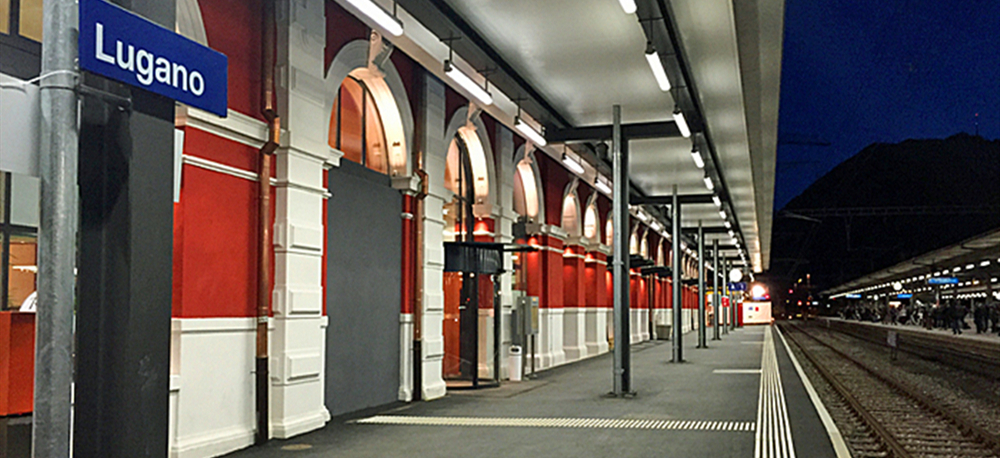 %e7%91%9e%e9%93%81_lugano_central_station_inside