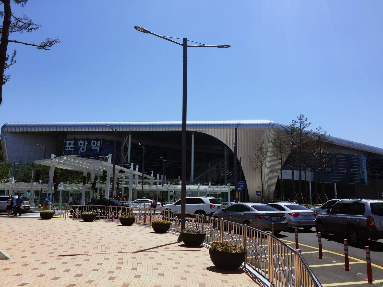 station building photo
