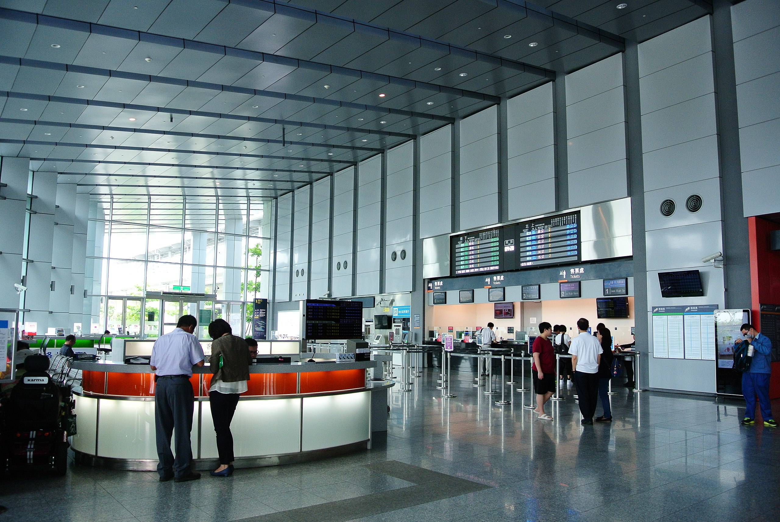 Yunlin_station_lobby