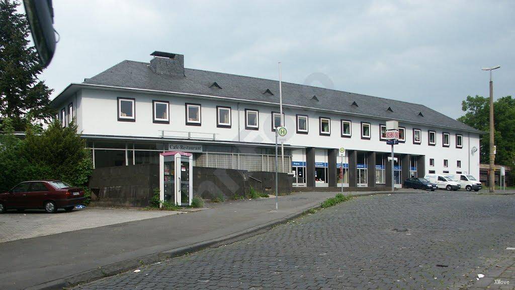 station building photo