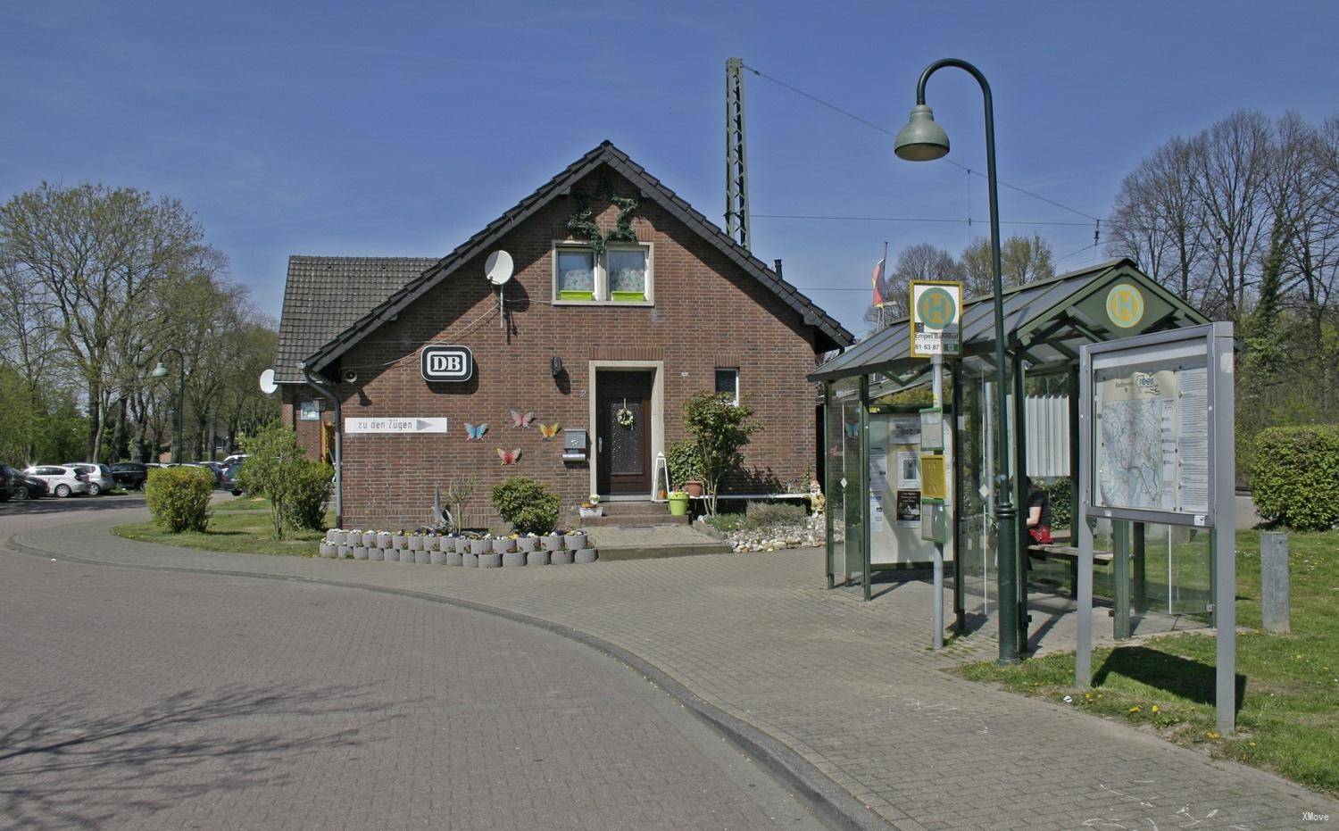 station building photo